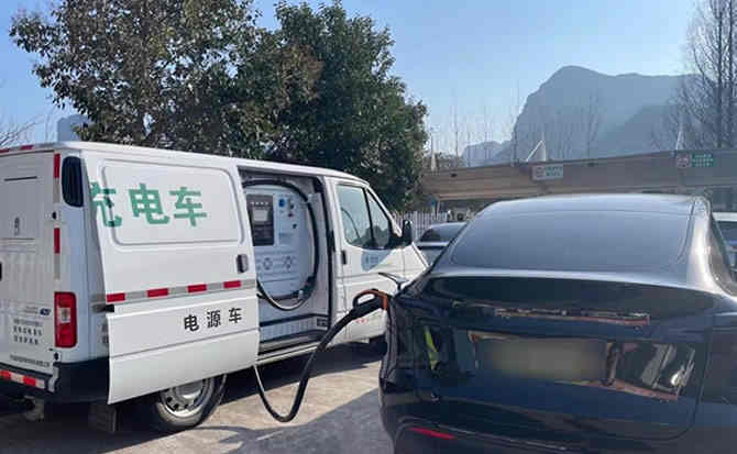 霍城汽车搭电