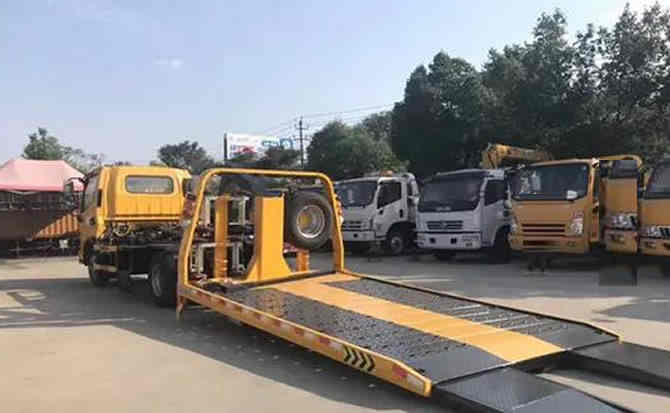 霍城汽车中途维修案例